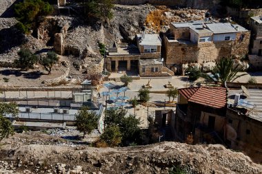 Silvan veya Siloam, İsrail 'in başkenti Kudüs' ün dışındaki Doğu Kudüs 'te yer alan bir Arap mahallesidir.