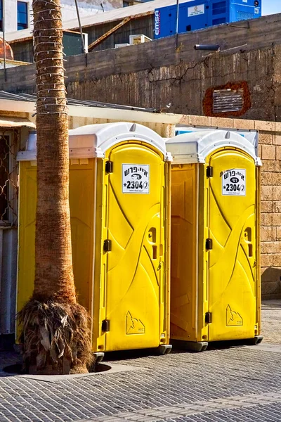 Israel Tel Aviv November 2021 Yellow Porta Pottie Line Open — Stock Photo, Image