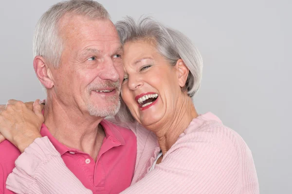 Feliz pareja de ancianos —  Fotos de Stock