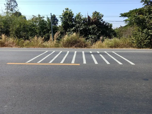 Rubber Strip Paved Roads Warn Drivers Lane Roads — Stock Photo, Image