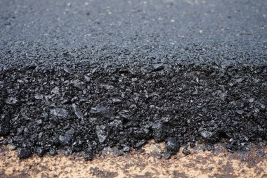 Asfalt yolun bulanıklığı Trafik çizgileri yok