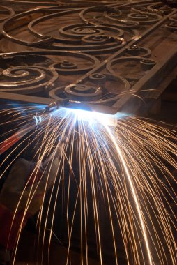 Kaynak metal. üretim ve İnşaat