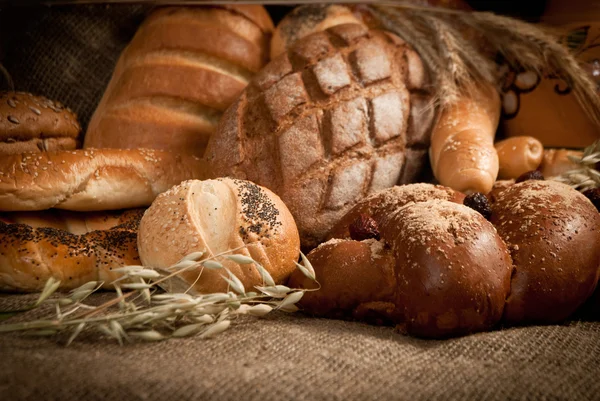 Gesunde Mahlzeit mit Brot, Getreide — Stockfoto
