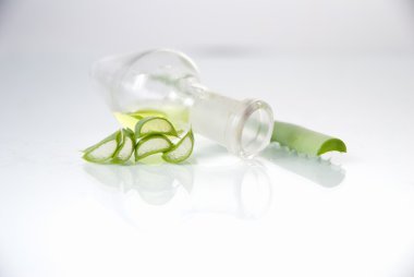 tüp izole mavi sıvı ile