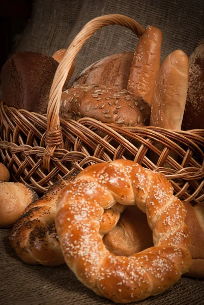 Pasto sano con pane, cereali — Foto Stock