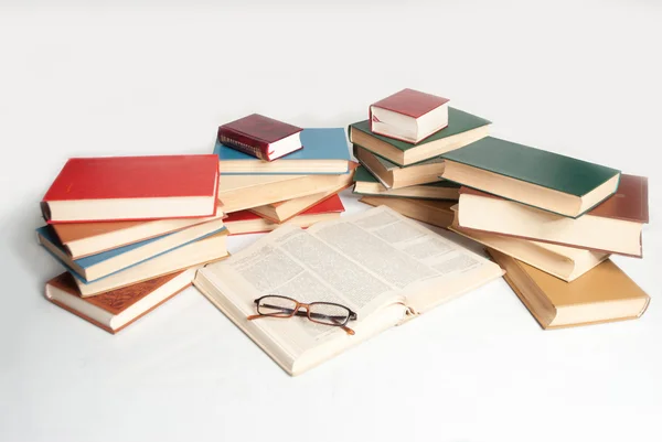 Libros y gafas , — Foto de Stock