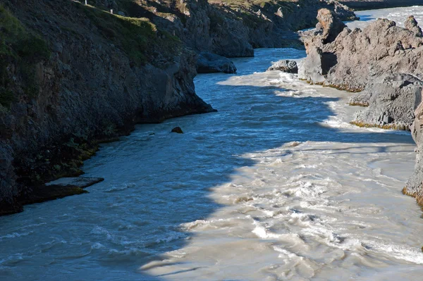 IJsland - het noordoosten - waterval godafoss — Stockfoto