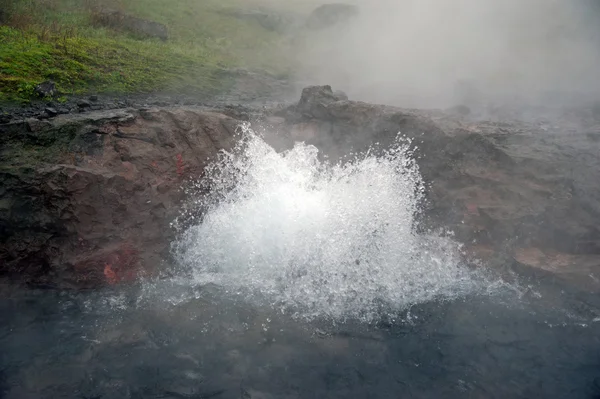 Islandia - północno-zachodniej - termalne deildartunguhver — Zdjęcie stockowe