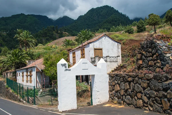 La Palma en 2013 - vue sur la montagne depuis Las Nieves — Photo