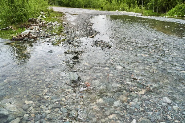 Nyaralási táj. Orosz Altai hegyek. Multa régió. Nyaralás otthon — Stock Fotó