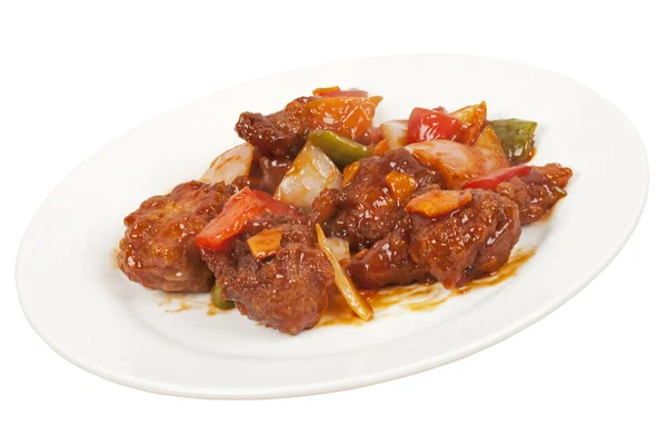 Una deliciosa comida de Sweet and Sour Beef aislada en el fondo blanco con un camino de recorte — Foto de Stock