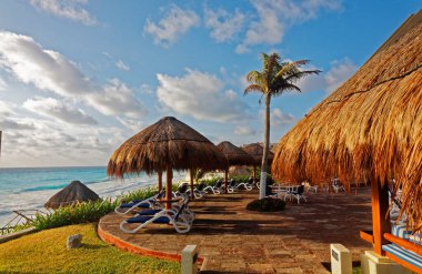 turkuaz suları ve Cancun yucatan Yarımadası'nda quintana roo Meksika beyaz kumlu plajları