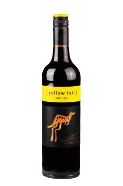 Guilin Çin, 29 Haziran 2021 Avustralya yapımı kırmızı şarap.