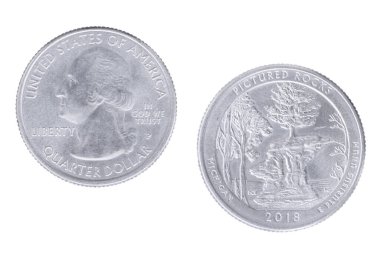 Resimli Kayalar Ulusal Lakeshore 'un ters ve ters tarafları, Amerika' nın bir parçası Güzel Hatıra Çeyreklikleri Programı beyaz arka planda izole edildi.