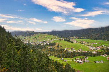 Bavyera ve Avusturya 'daki güzel alp manzarası