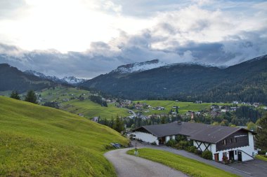 Bavyera ve Avusturya 'daki güzel alp manzarası