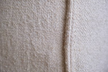 Mobilyaların üzerine dikişler yakın çekimde.