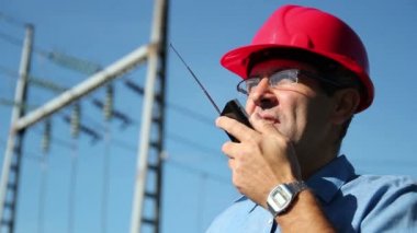 elektrik hatları ve mühendis