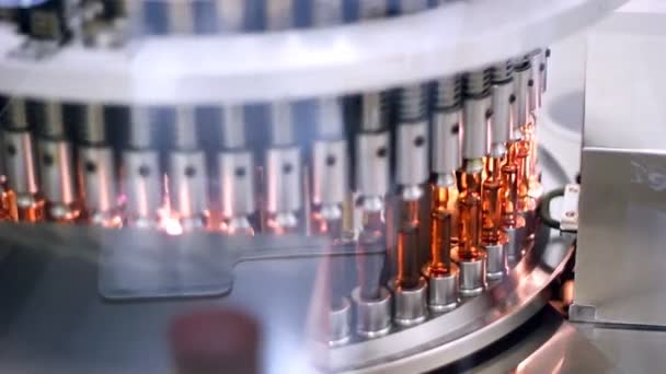 製薬設備 - アンプルの医薬品の生産 — ストック動画