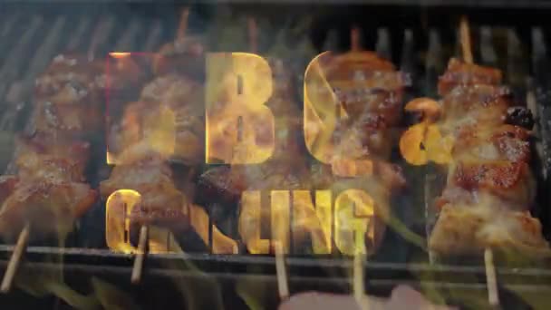 Grill Och Grilla Eld Text Animation Över Montage Grill Mat — Stockvideo