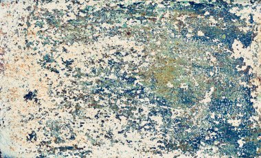 Karanlık arka planda soyut yakın plan. Tasarım elemanı. Grunge metal arka planı, paslı çelik dokusu. Duvarda çizikler var. Eski kirli yüzey. Metal rengi.