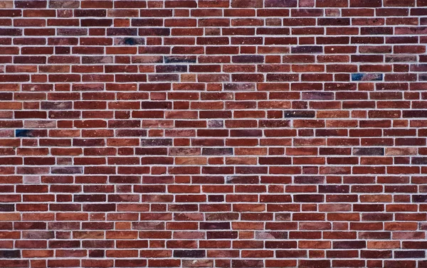 Klasik tuğla duvar, her amaç için harika bir tasarım. Arkaplan dokusu eski. Grunge şehir arkaplanı. Çatlak yüzey grunge dokusu. Kırmızı tuğla duvar. Kirli eski yüzey.
