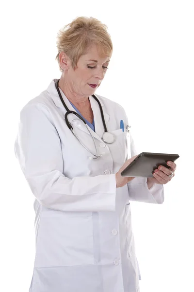 Female doctor using tablet — Stock Photo, Image