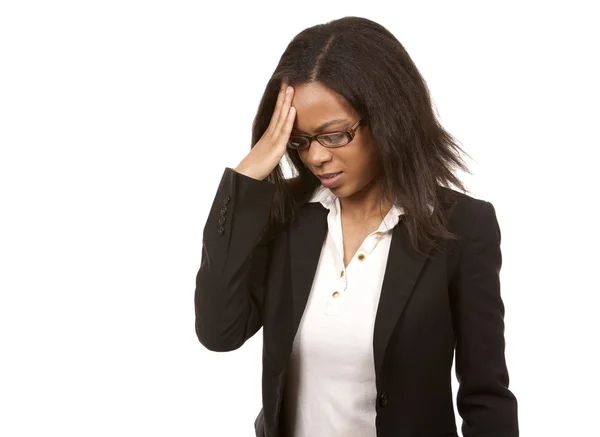 Mujer de negocios con dolor de cabeza — Foto de Stock