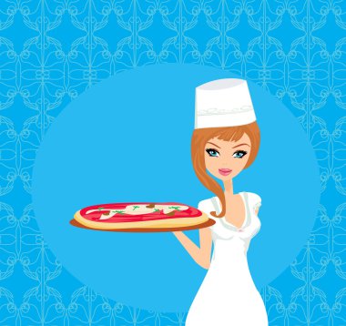 Pizza servisi yapan güzel bir kadın.