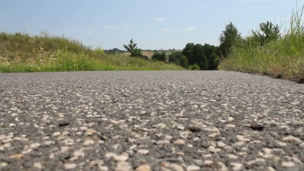 Older man cycilng on a tableland — Stock Video