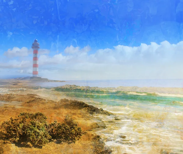 Vue de jour d'un vieux phare sur une île rocheuse, texture grunge — Photo