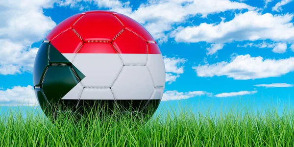Pelota Fútbol Con Bandera Sudanesa Hierba Verde Contra Cielo Azul — Foto de Stock