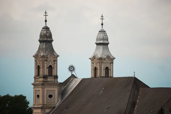 Svatá trojice římsko-katolické církve sumuleu Rumunsko — Stock fotografie