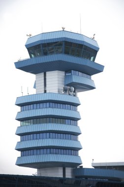 Otopeni Havaalanı kontrol kulesi Romanya