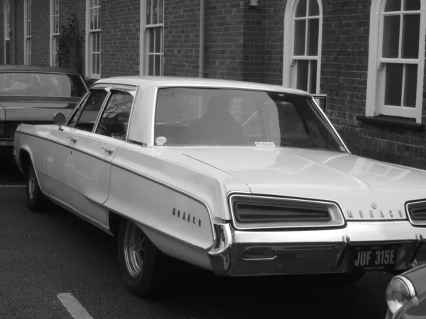 Viejos coches clásicos retro — Foto de Stock