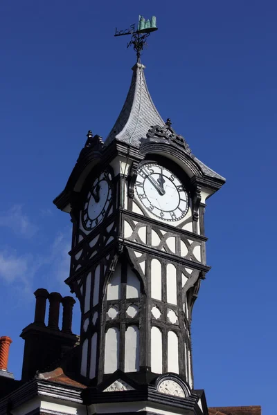Una torre del reloj — Foto de Stock