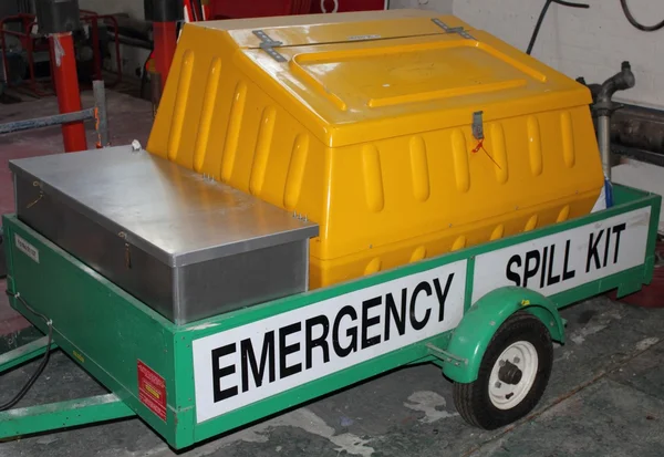 Endüstriyel acil sızıntısı kiti