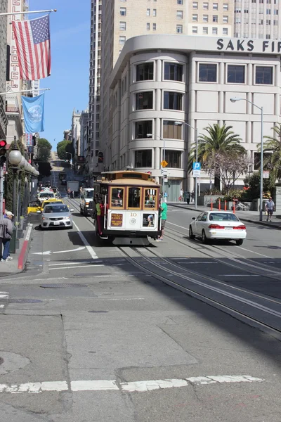 The famous cable cars of San Francisco, 2nd april 2013 — Stock Photo, Image