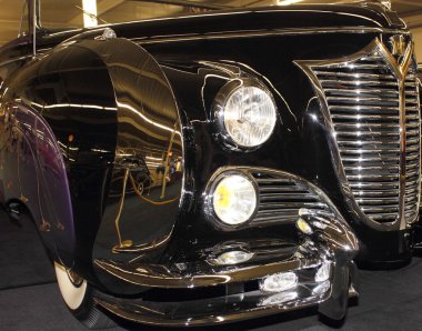 eski bir klasik retro araba