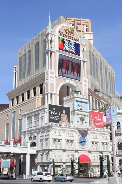 O hotel veneziano ao longo da faixa de Las Vegas — Fotografia de Stock