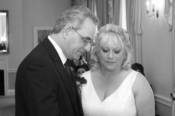 Bride and Groom — Stock Photo, Image