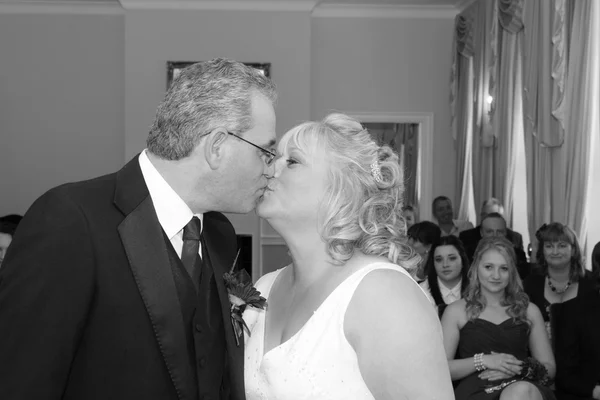 Bride and Groom — Stock Photo, Image