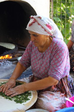 geleneksel Türk ekmek yapımında