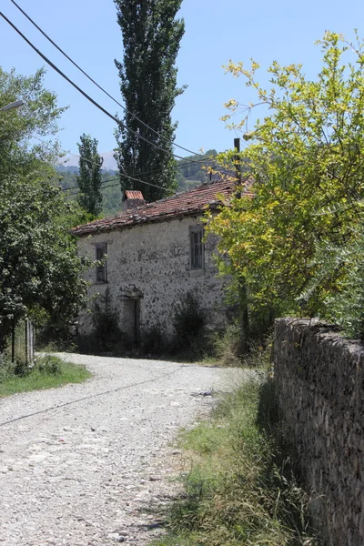 Турецкая деревня рядом с Фетхие, 2013 год — стоковое фото