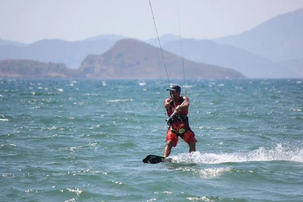 Kitesurfen — Stockfoto