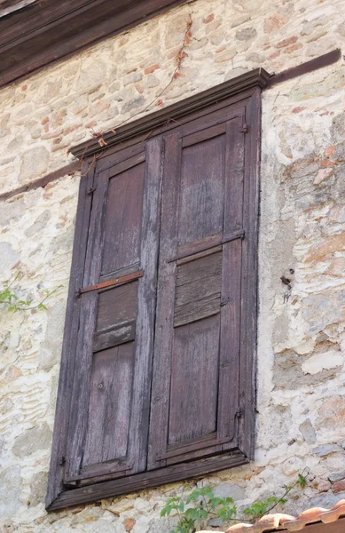 Vieja ventana de madera —  Fotos de Stock