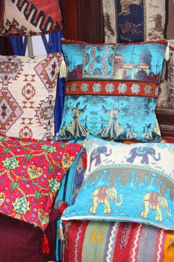 renkli kumaş ve Tekstil