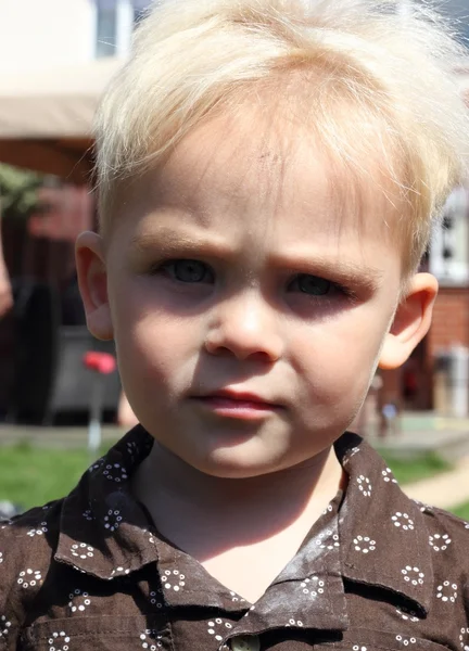 Young boy — Stock Photo, Image