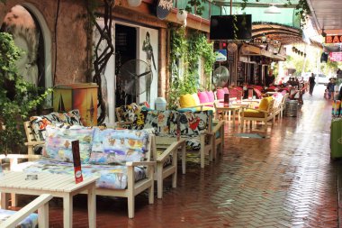 Bistro ve çarşılar