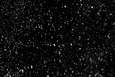 Kara Arkaplan 'a Yağan Karlar.